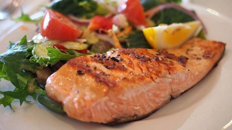Peixe com vegetais
