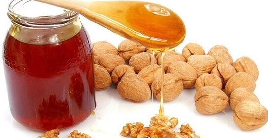 Dieta de trigo sarraceno com mel natural